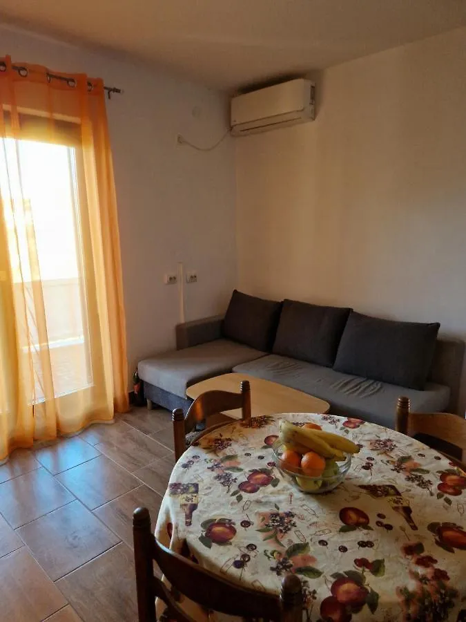 Apartments By The Sea Kampor, Rab - 12388 Croatia